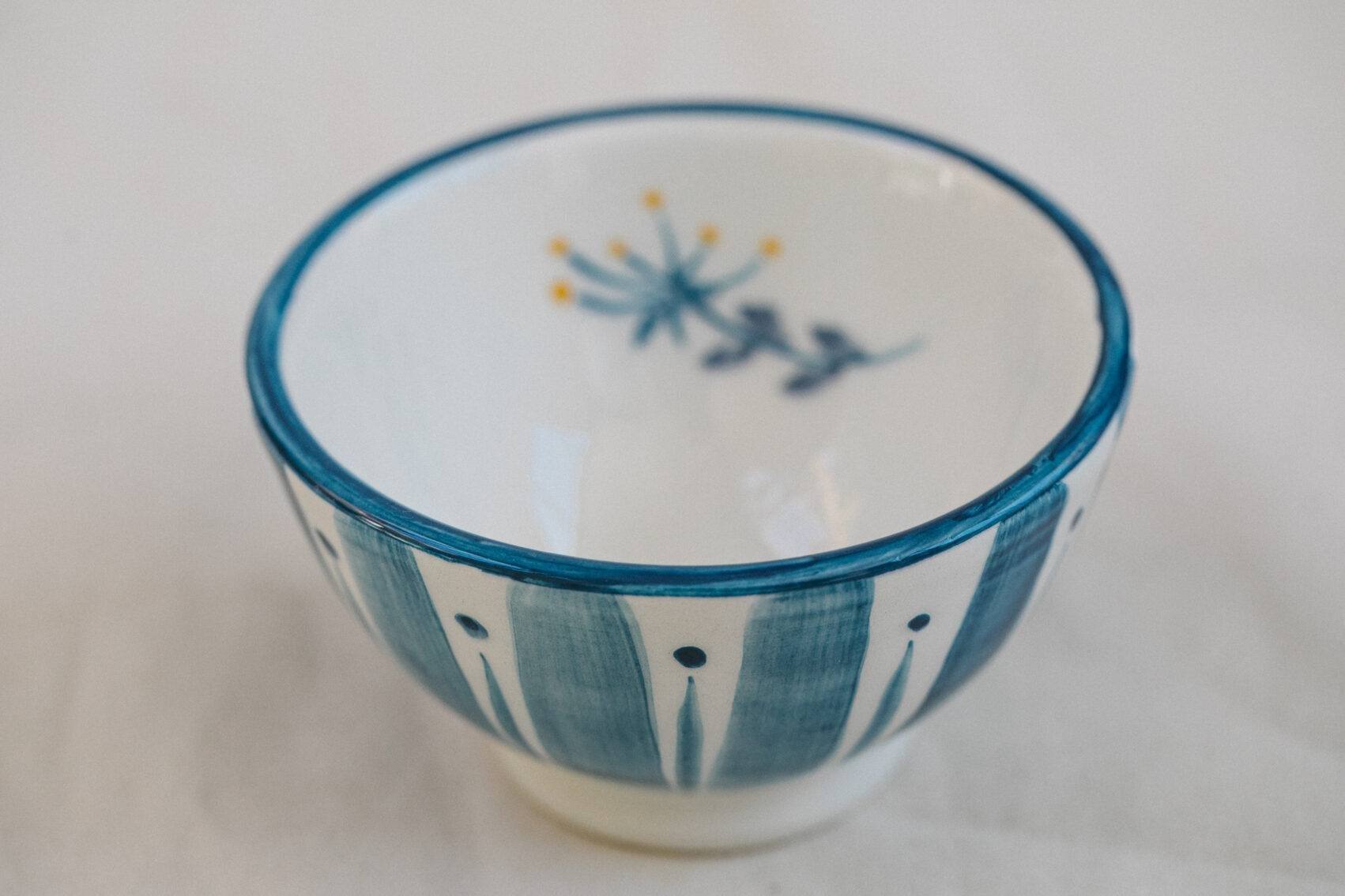 Fabiana Kocubey Lifestyle Photography Tigela Chitas azul - Image 1